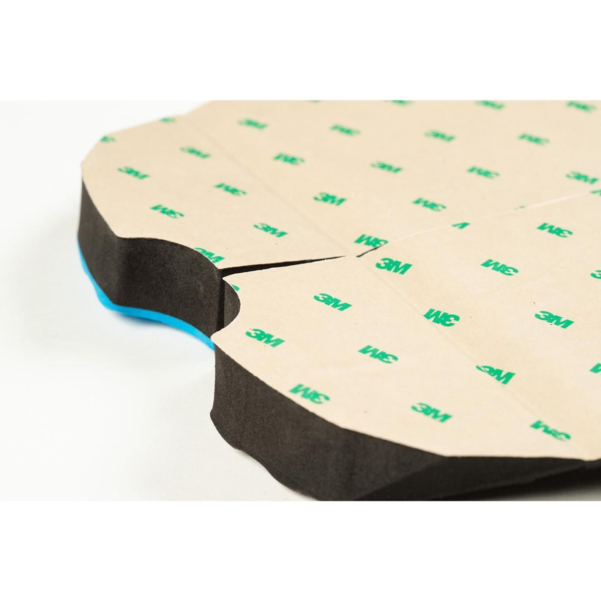 Roam Footpad Deck Grip Traction Pad 2-tlg mit schwarzem Schaumstoff und adhesiver Oberseite, Draufsicht
