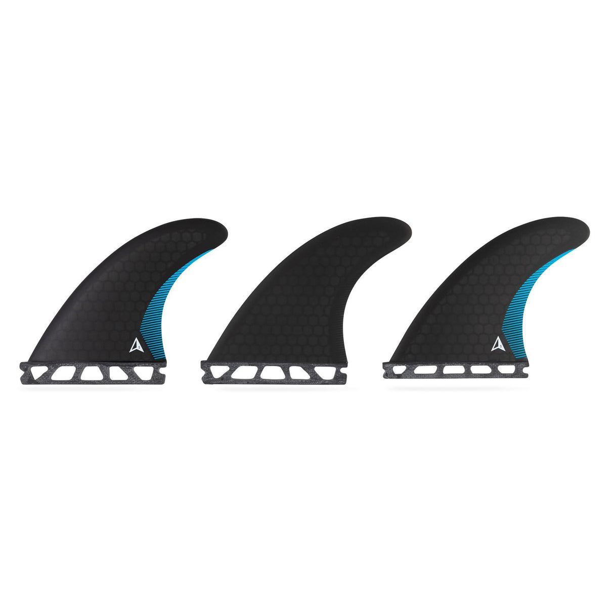 Roam Thruster Fin Set Performer schwarz mit blauem Akzent, drei Flossen mit Futures-Boxen, Frontansicht