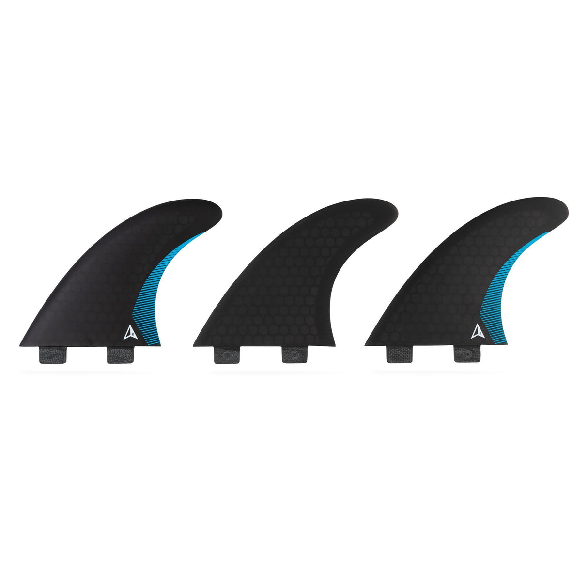 ROAM Thruster Finnensatz Performer two tab, drei schwarze Surfflossen mit blauen Details und zwei Tabs, Frontalansicht