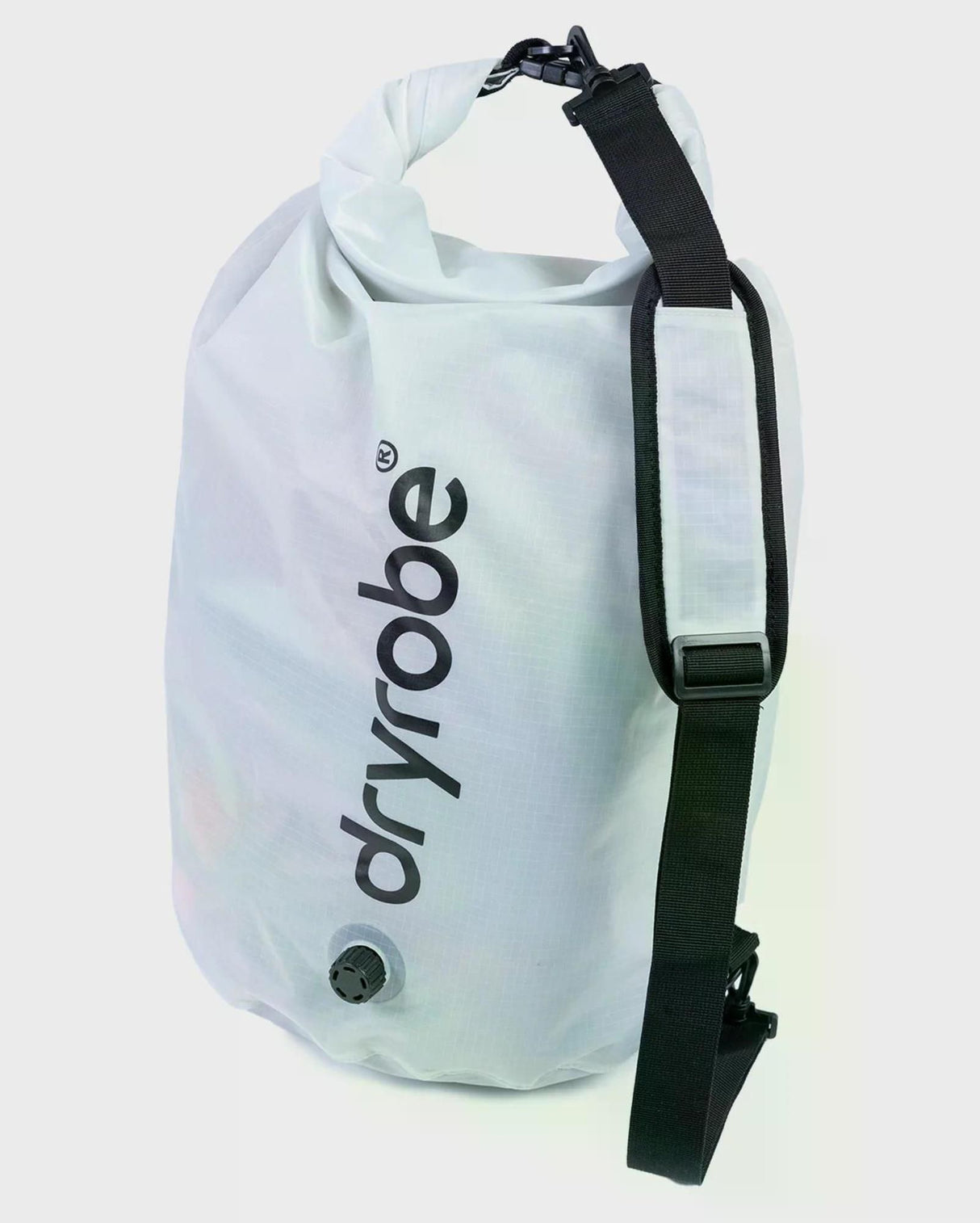 Dryrobe wasserdichter Packsack Drybag in Weiß mit schwarzem Schultergurt, frontal fotografiert