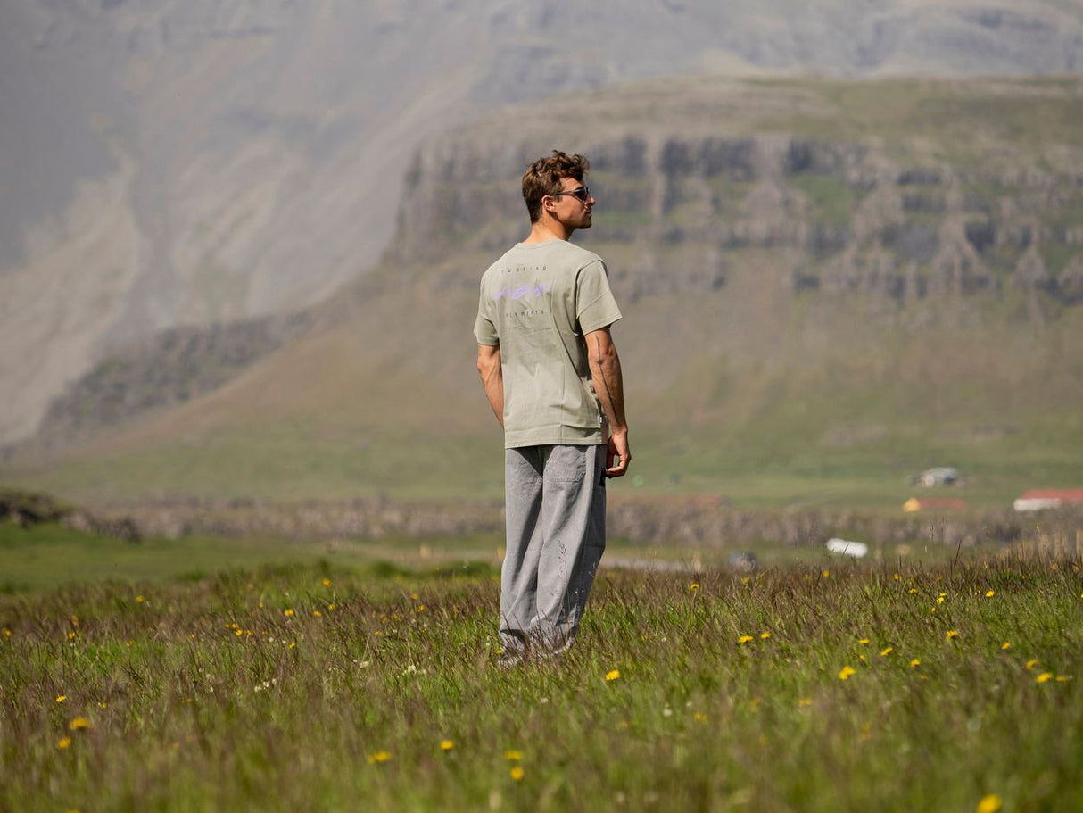 ION Pants HD Cotton 2026 in Grau, Rückansicht auf Person in Natur, robuste Baumwollhose mit klassischem Schnitt