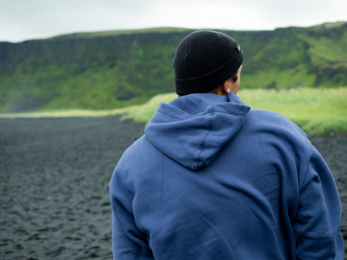 ION IONIC Hoodie 2026 in Blau, Rückansicht, Kapuzenpullover aus Baumwolle mit Kapuze in Naturlandschaft