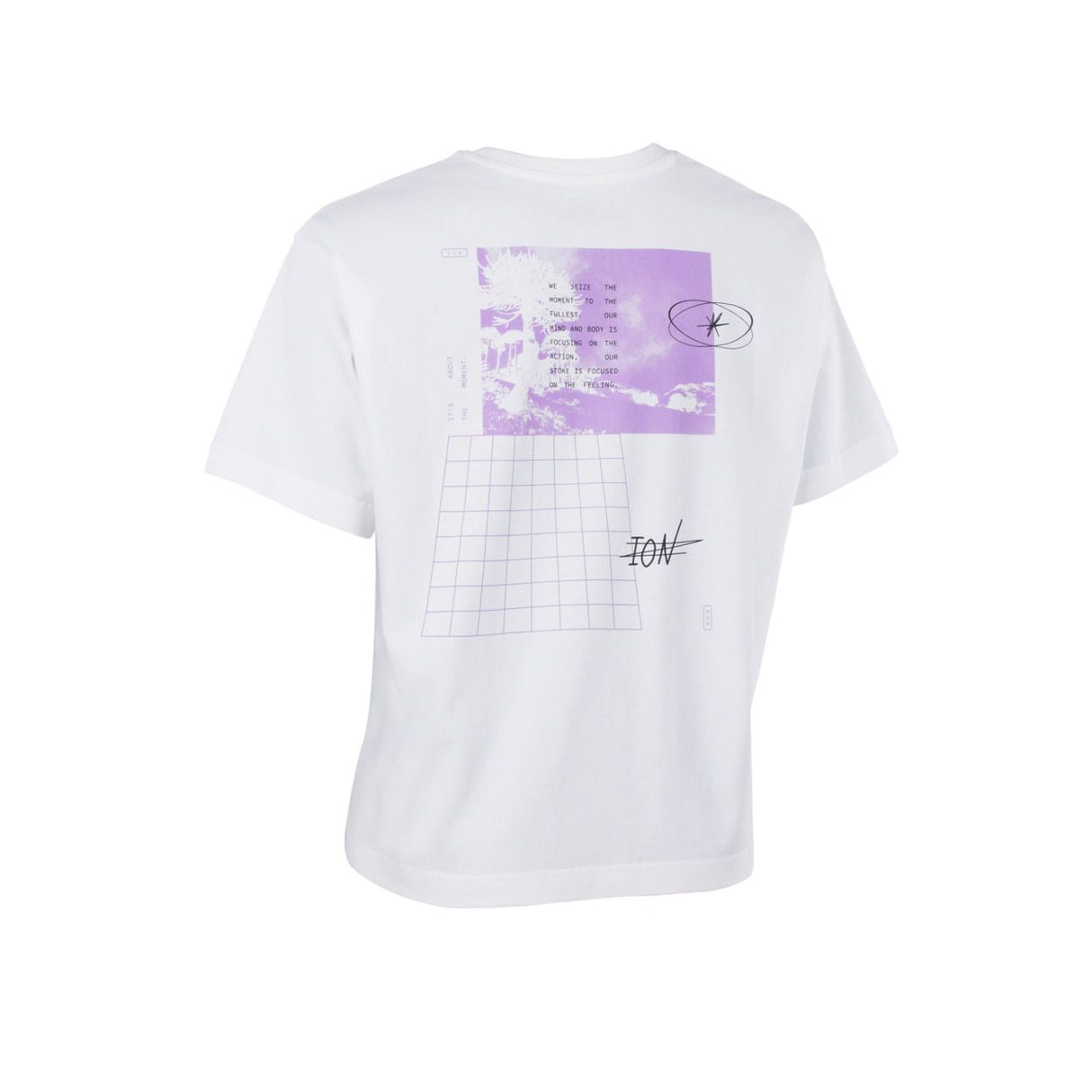 ION Tee Vibes 2026 weißes T-Shirt mit violettem grafischem Print auf der Rückseite, Rückenansicht