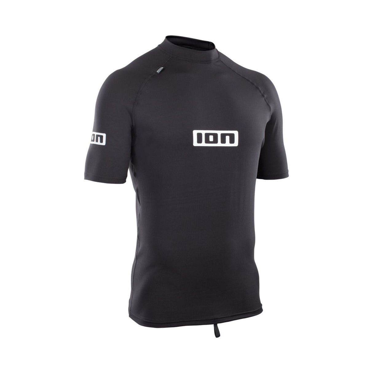 ION Promo Rashguard 2026 schwarzes Funktionsshirt mit Kurzarm und weißem ION-Logo, Frontansicht