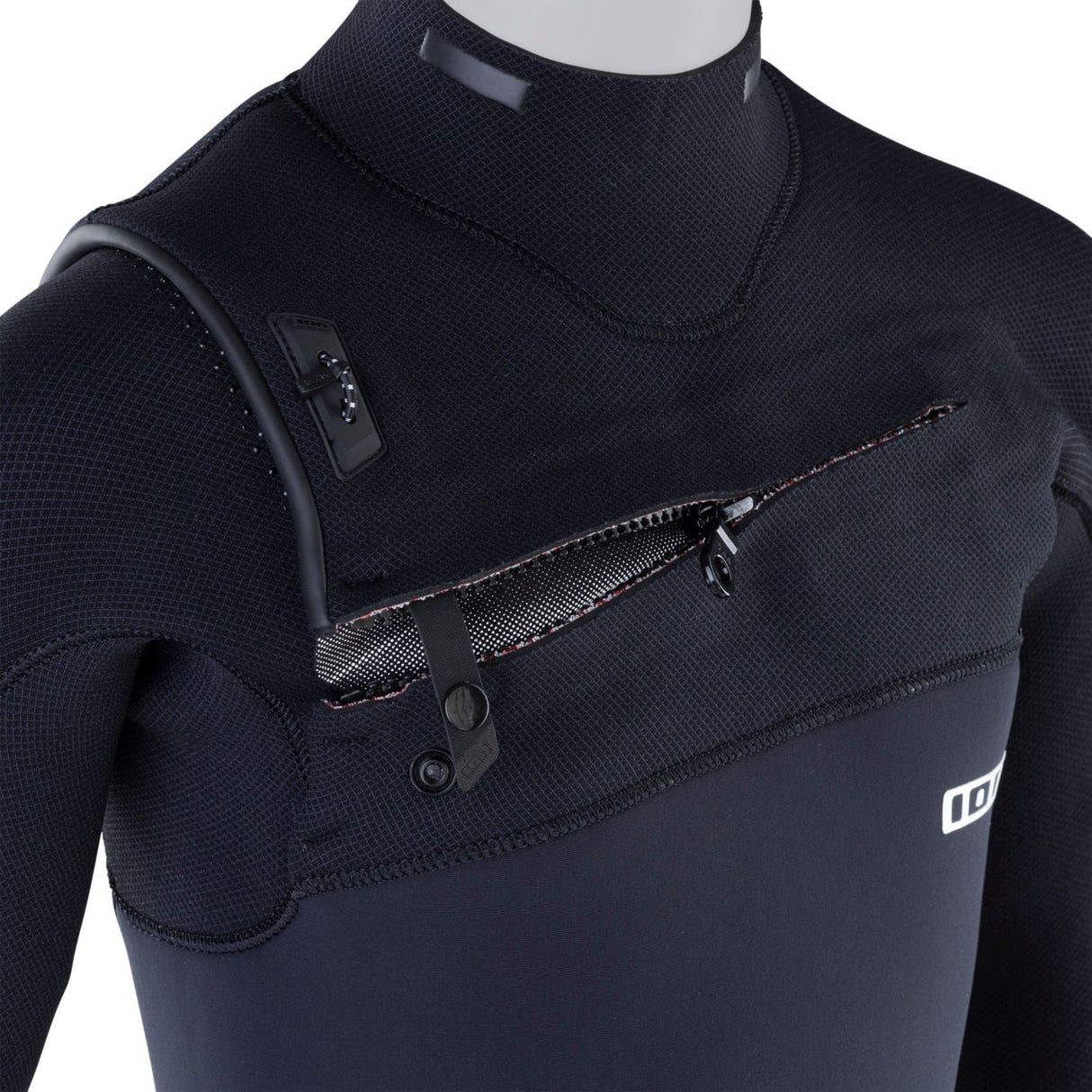ION Capture Amp 5/4 Front Zip Junior Neoprenanzug in Schwarz mit Frontreißverschluss, Detailansicht Oberkörper