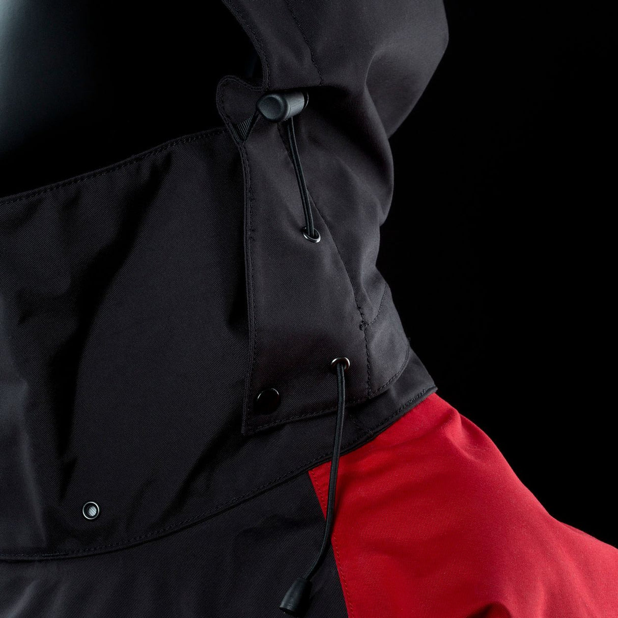 ION Collision Vest Element Side Zip 2026 schwarz rot Seitreißverschluss Detailansicht