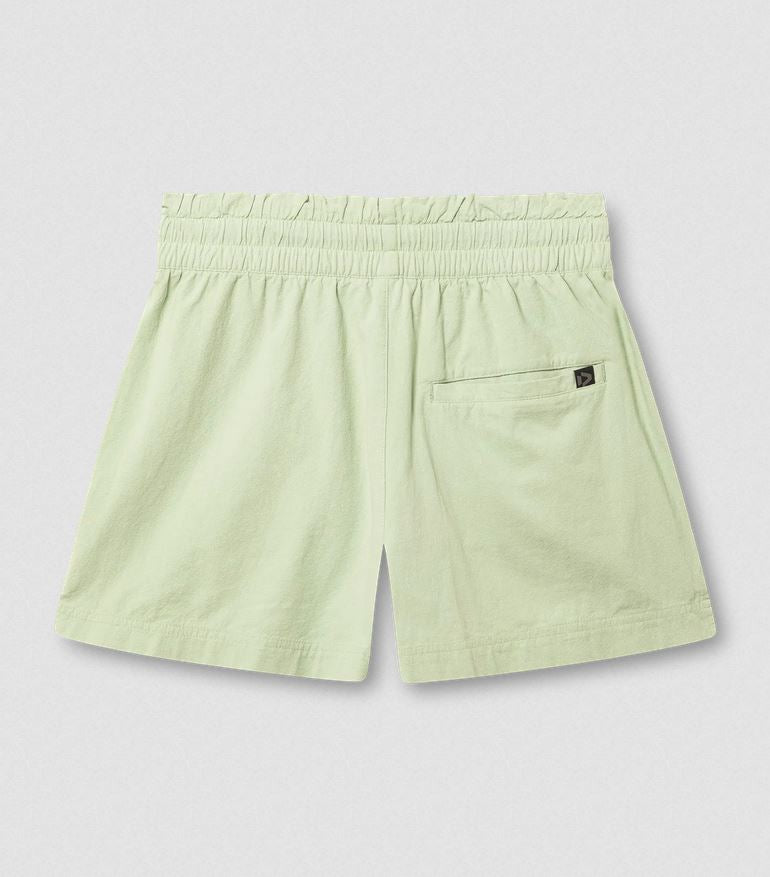 Shorts True women