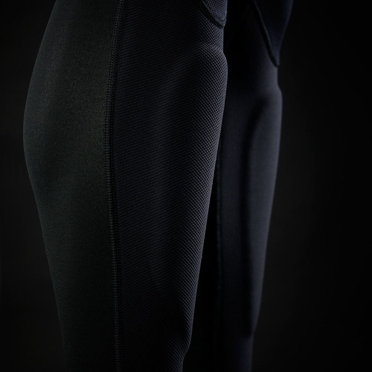 ION Collision Vest Element Side Zip 2026 schwarz, Seitenreißverschluss, Detailansicht