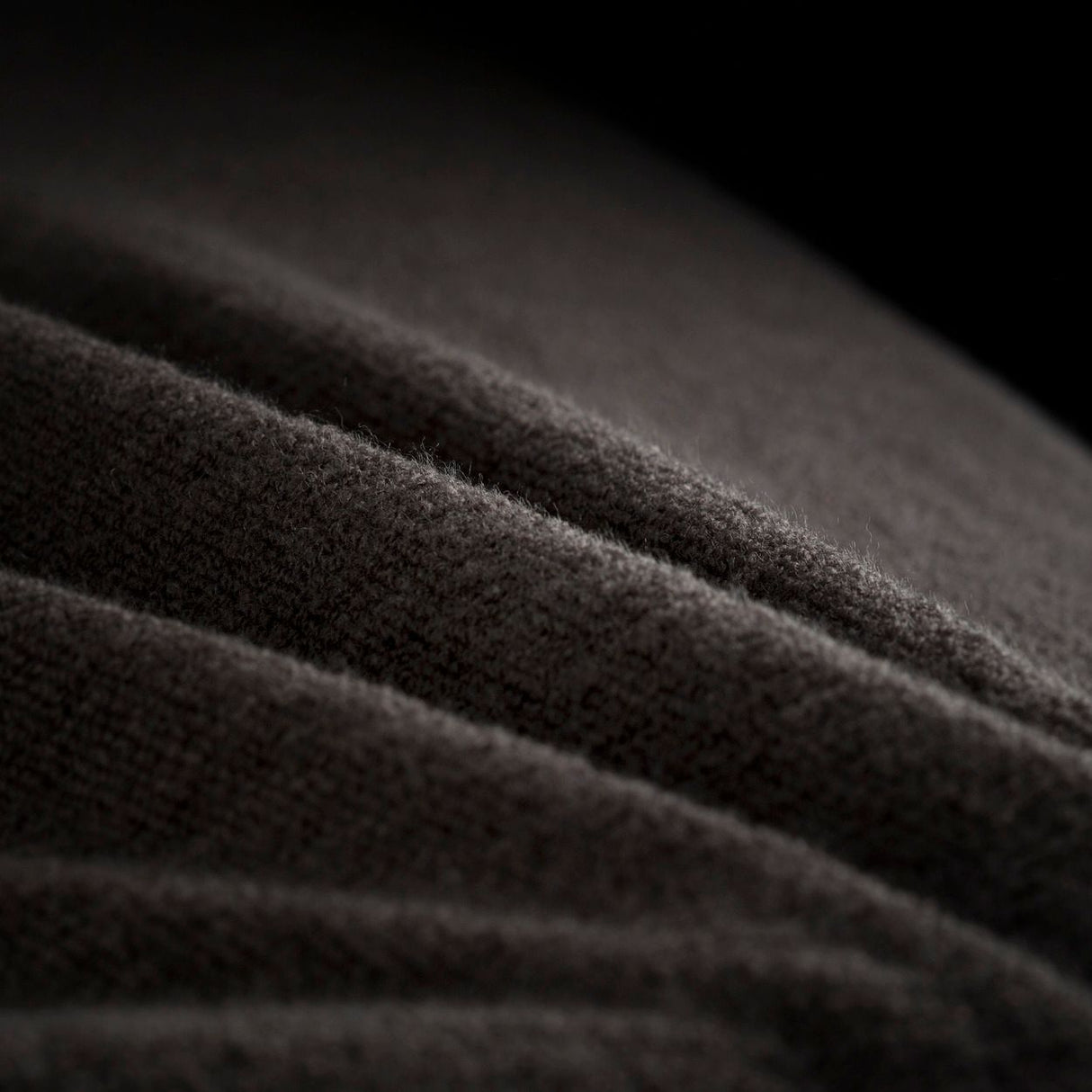 ION Collision Vest Element Side Zip 2026 in Schwarz, Detailaufnahme des Neopren-Materials mit Seitlichem Reißverschluss