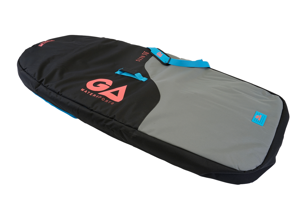 GA 2026 Wing Board Bag Sidewall in Schwarz und Grau mit blauem Reißverschluss, Seitansicht