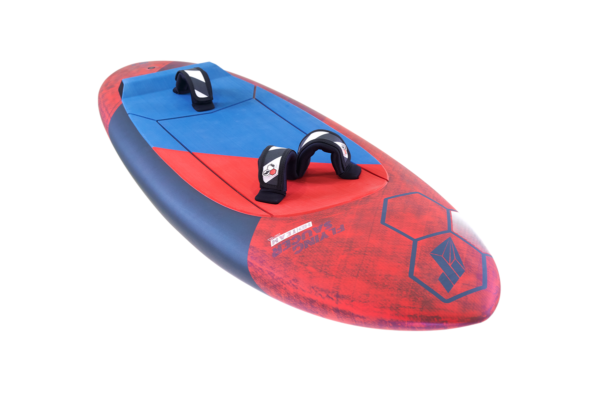 Tabou 2026 Flying Saucer TEAM Kiteboard in Rot und Blau mit zwei schwarzen Griffen, Draufsicht