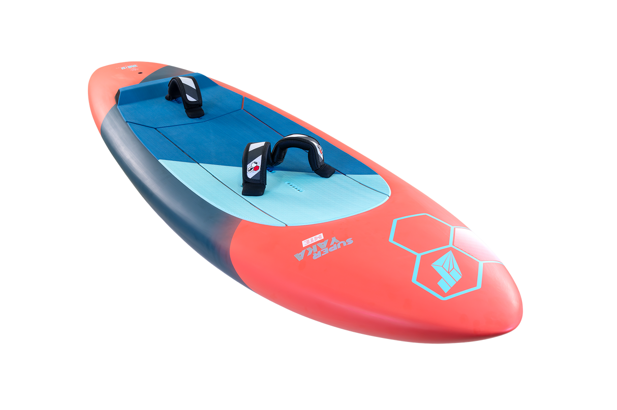 Tabou Super Yaka 2026 Freestyle-Wakeboard in Rot und Blau mit zwei Bindungen, Draufsicht