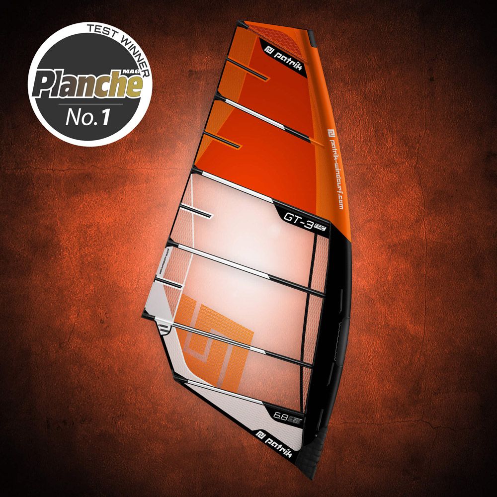 Patrik GT-3 FRC Kitesegel orange weiß mit Batten-System, Frontansicht auf strukturiertem Hintergrund
