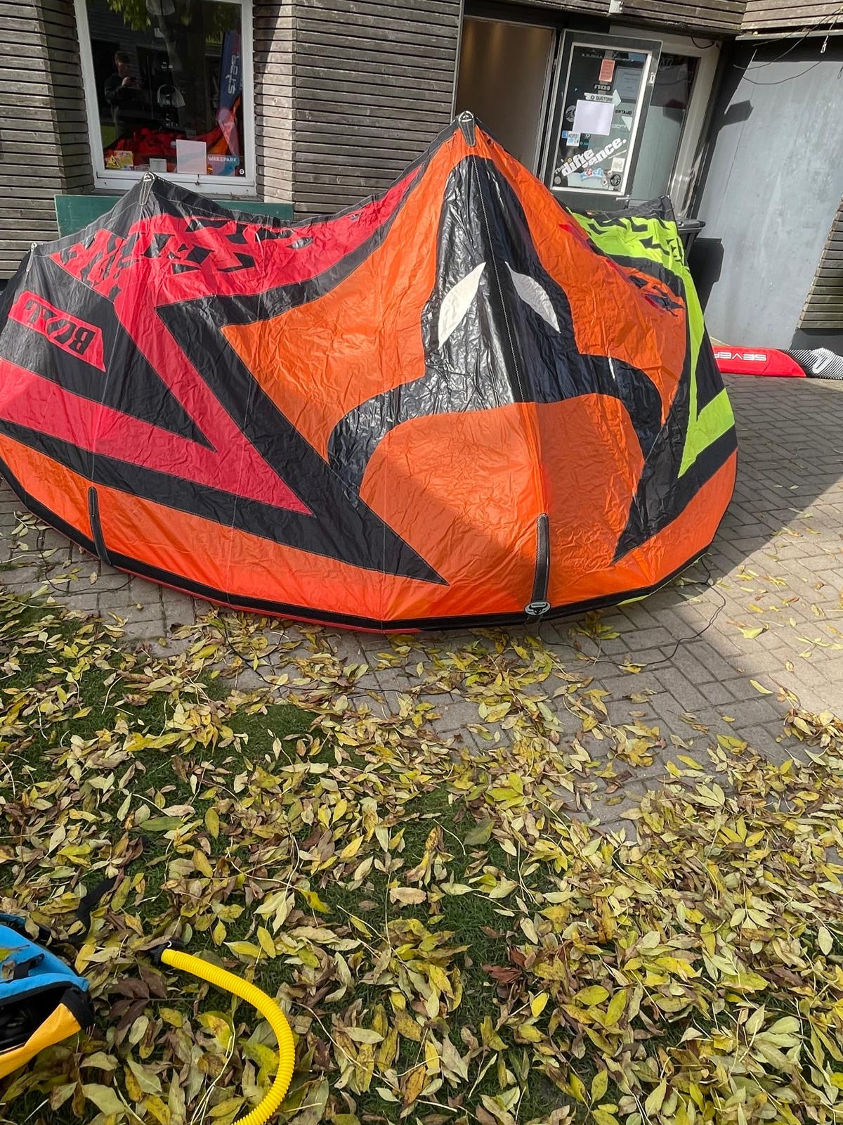 Bull Fire 9sqm (used)