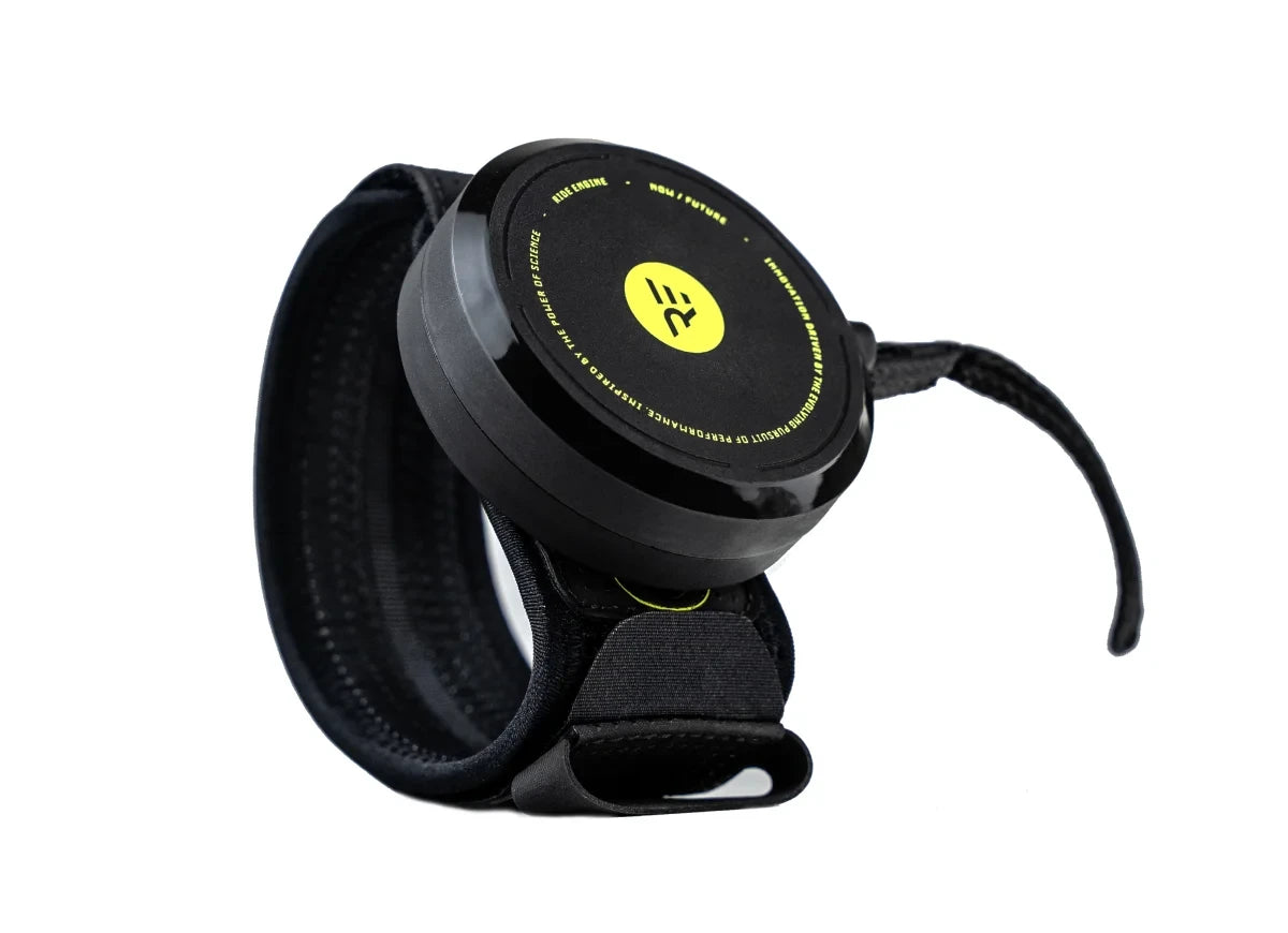 Re Tractable Reel Leash Calf Wrap