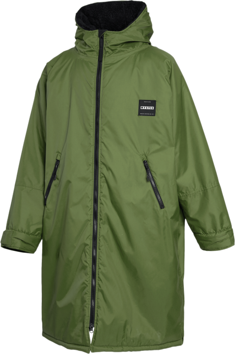 Mystic Poncho Explore Regenjacke in Olivgrün mit schwarzem Kragen, Reißverschluss und Logo-Patch, Frontansicht