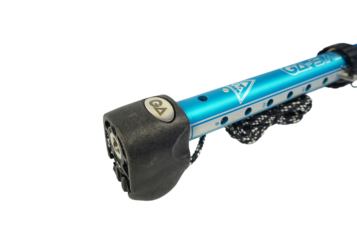 GA Extension Standard Alu 2026 Aluminiumstange blau mit schwarzer Endkappe, Seitenansicht