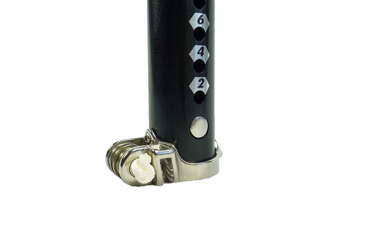 GA Extension PRO Alu LTD MTE 2026 schwarze Aluminium-Verlängerung mit Zahlenskala und Metallbeschlag, Detailansicht