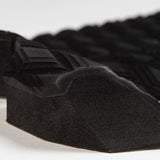 Roam Footpad Deck Grip Traction Pad 3-tlg schwarz mit Löchern, Nahaufnahme der strukturierten Oberfläche