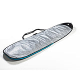 ROAM Surfboard Daylight Funboard in Grau-Blau mit silberner Schutzhülle und Tragegriffen, Seitenansicht