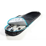 ROAM Tech Boardbag Funboard in Schwarz mit blauem Reißverschluss, geöffnet, zeigt silberne Innenfütterung und Stauraum für Surfausrüstung