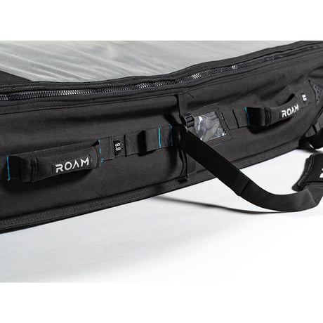 ROAM Boardbag Surfboard Coffin Doppel Triple in Schwarz mit Tragegriffen und Reißverschluss, Detailansicht