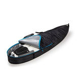 ROAM Boardbag Surfboard Tech Bag Doppel Short, schwarzes Neopren mit blauem Reißverschluss, geöffnete Ansicht mit Surfboards