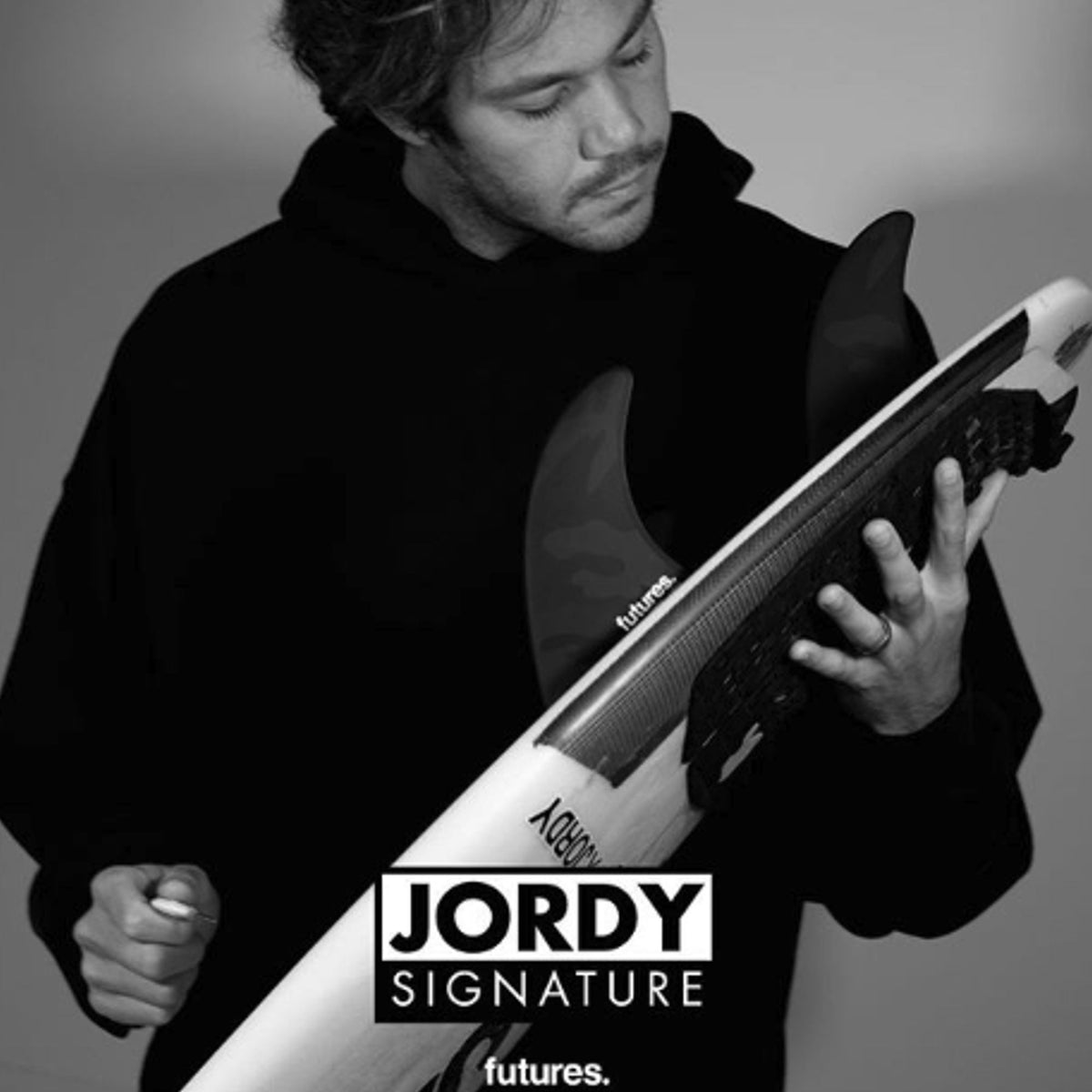 Futures Thruster Fin Set Jordy Smith Honeycomb, schwarze Flossen mit Honeycomb-Struktur, Surfboard-Finnen-Set