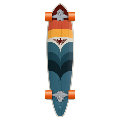 Flying Wheels Eagle Gun Skateboard mit mehrfarbigem Design, orange Rädern und Adler-Grafik, Draufsicht