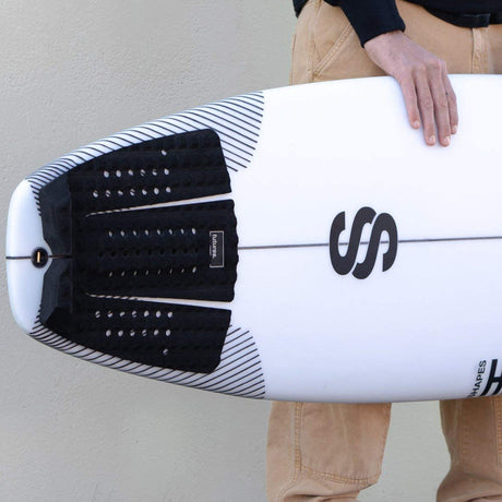 Futures Traction Pad Jordy schwarzes Griffpad mit Noppen auf Surfboard Draufsicht