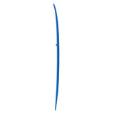 Torq TET Longboard in Blau, Seitenansicht des schlanken Decks mit geschwungener Form