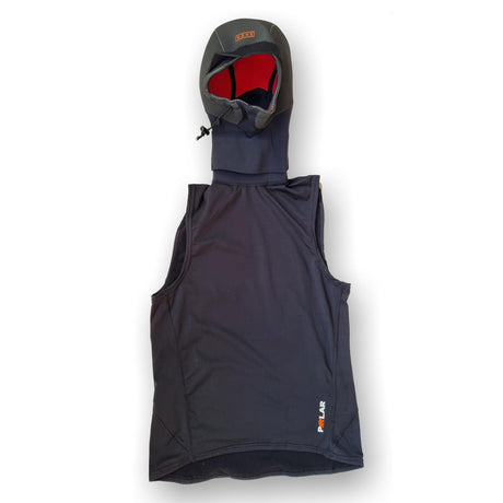 MDNS Neopren Haubenweste Polar Prime in Dunkelblau mit rotem Innenfutter und abnehmbarer Haube, Frontansicht