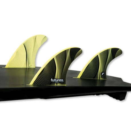 Futures P3 Legacy Pivot Thruster Flossen Set, schwarz-gelb mit Rillenstruktur, Frontansicht