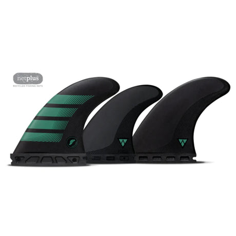 Futures Quad Thruster 5 Fin Set F6 Alpha, schwarze Flossen mit grünen Streifen, Seitenansicht