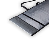 Roam Surfboard Tech Socke Short in Grau, gepolsterte Schutztasche mit schwarzem Schultergurt, ausgeklappt von oben