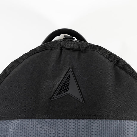 Roam Surfboard Converter Coffin, schwarze Transporttasche mit grauem Boden, Tragegriff, ovale Form von oben