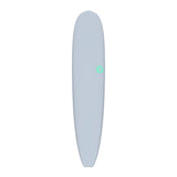 Torq TET Longboard in Grau mit grünem Logo, Draufsicht auf das komplette Board