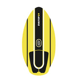 Skimboard SkimOne mit gelbem EVA-Deck und schwarzem Mittelstreifen, Draufsicht, weiche Tretfläche