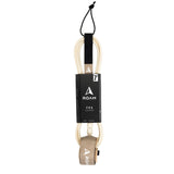 ROAM Surfboard Leash PRO in Creme mit schwarzem Neopren-Pad, aufgerollt mit Befestigungssystem und Ankle-Cuff, Frontalansicht