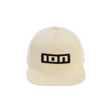 ION Ionic 2026 Snapback Cap in Creme mit schwarzem Logo, Frontalansicht