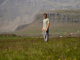 ION Pants HD Cotton 2026 in Grau, Baumwollmischung, getragen in Berglandschaft, Frontalansicht