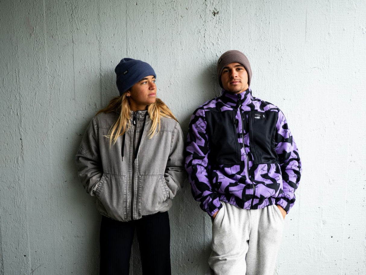 ION HD Fleece Jacke 2026 in Grau und Lila-Schwarz, Frontalansicht an zwei Modellen getragen