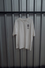 ION Vibes T-Shirt 2026 in Weiß mit kleinem Logo-Print auf der Brust, hängend an Kleiderbügel
