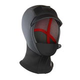 ION Neo Hood 3/2 2026 Neopren-Kapuze schwarz-grau mit rotem Design, Vorderansicht