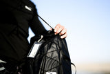 ION Kite Crushbag 2026 schwarz, Transporttasche aus robustem Material mit Tragegriffen, Frontalansicht