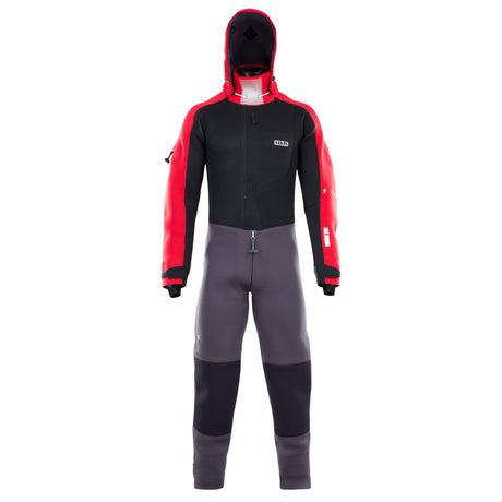 ION Fuse Drysuit 4/3 Back Zip schwarz/rot, Frontalansicht mit Kapuze, Neopren-Tauchanzug für Wassersport