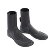ION Plasma Boots 3/2 Round Toe schwarze Neopren-Wassersportschuhe mit rundlicher Zehenkappe, Frontalansicht