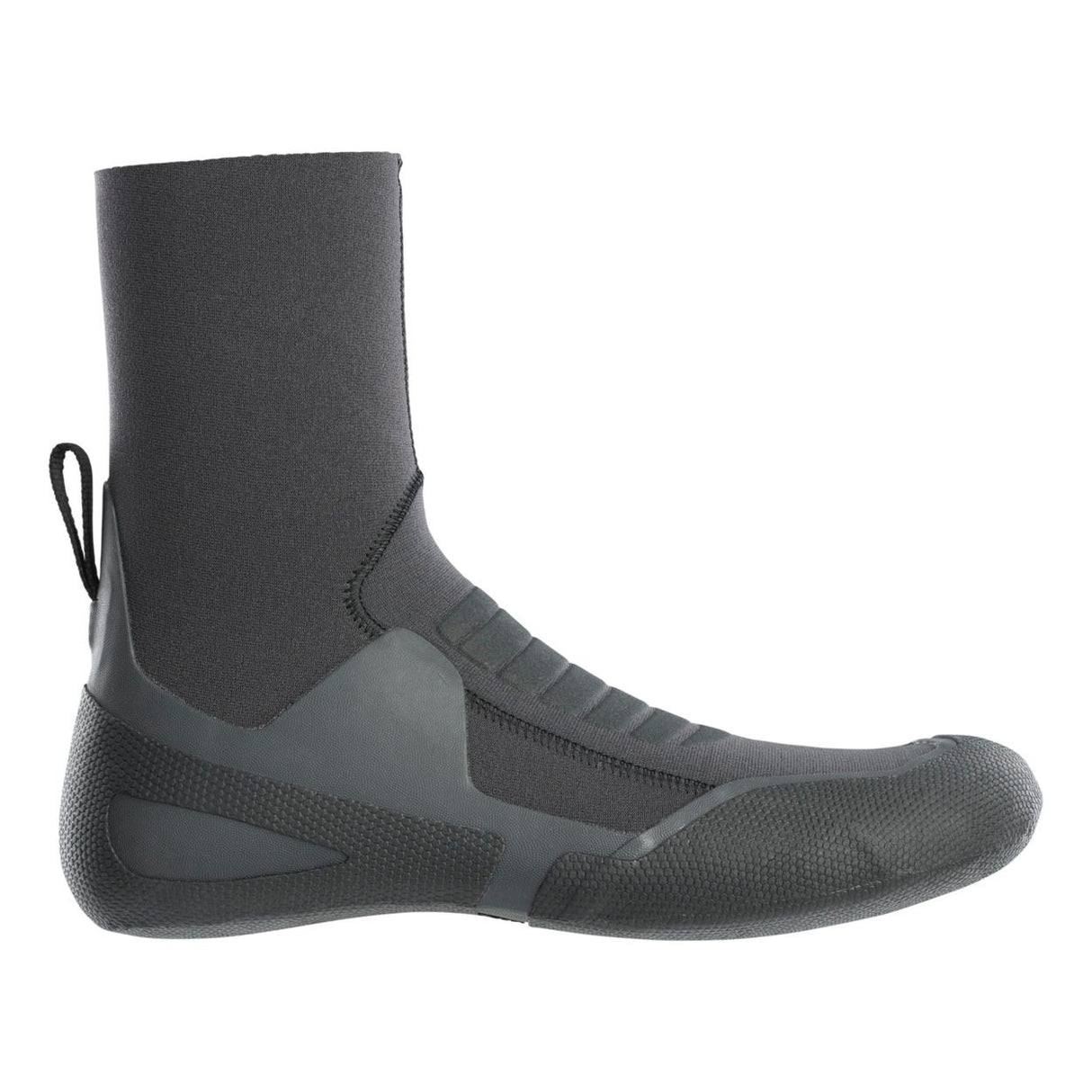 ION Plasma Boots 6/5 Round Toe 2026, schwarze Neopren-Tauchstiefel mit strukturierter Sohle, Seitenansicht