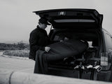 ION Wing Sock 2026 Transporttasche schwarz, in Autokofferraum verstaut, Frontalansicht