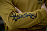 ION Wetshirt LS Herren 2025, gelb mit navy Muster, Langarmshirt, Detailansicht Ärmel